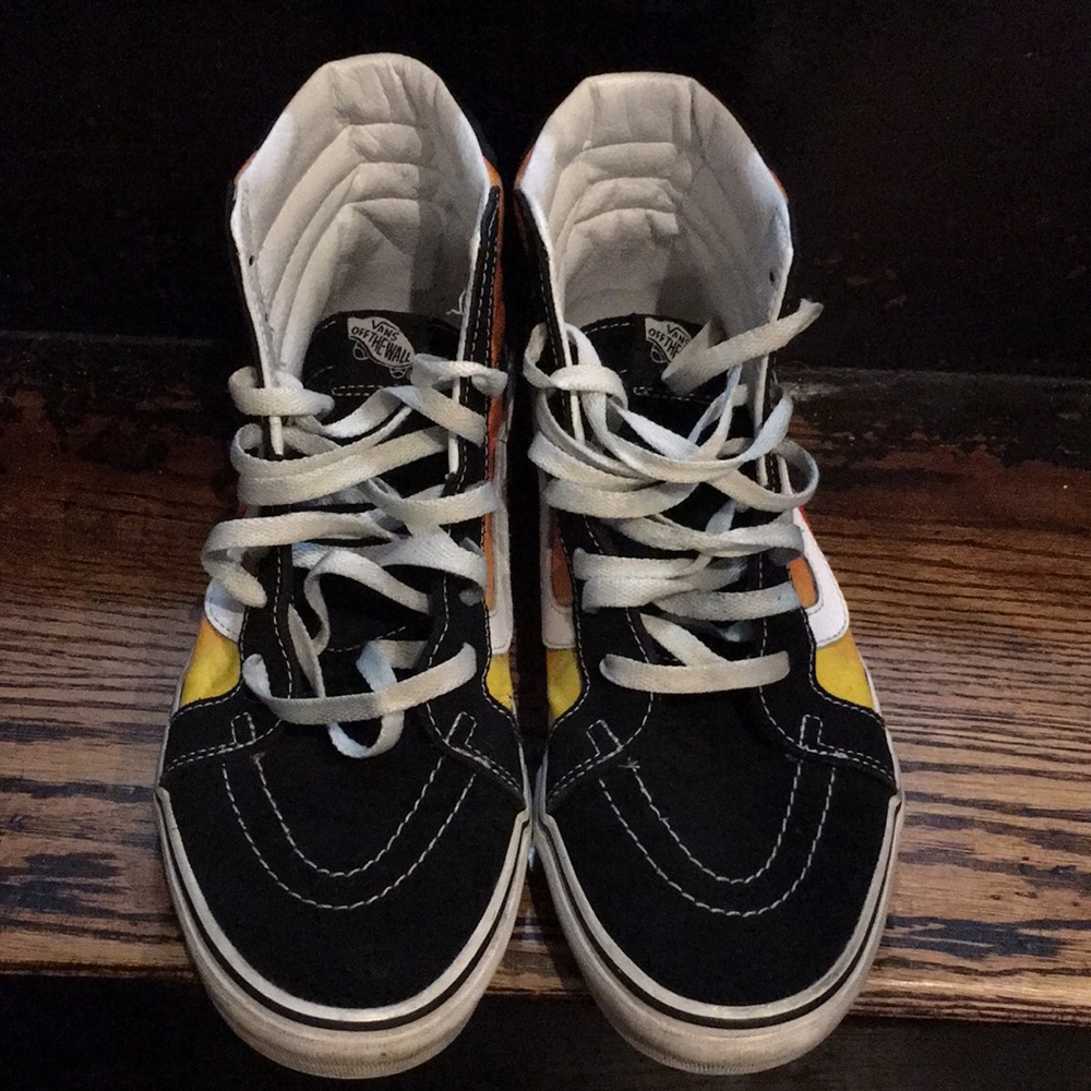 Vans - Picture 4 of 6